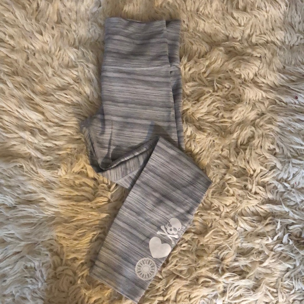 High waisted lululemon capri workout pants